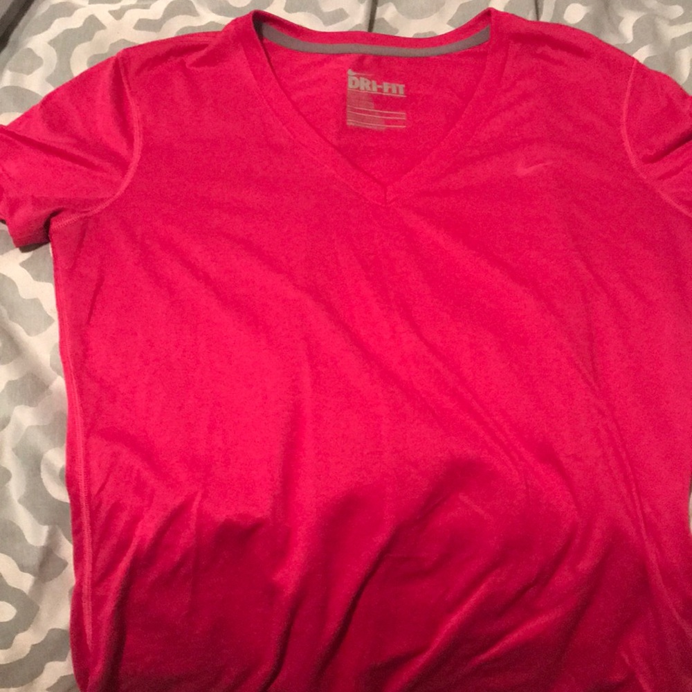 Nike dri-fit top